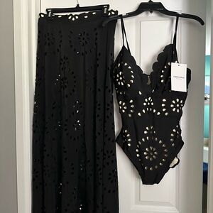 NWT Vibecurve Swimsuit with matching skirt, XL